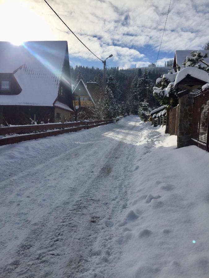 Winterfell Korbielow - Dom Z Basenem Sezonowym Lipiec-Sierpien Exterior foto